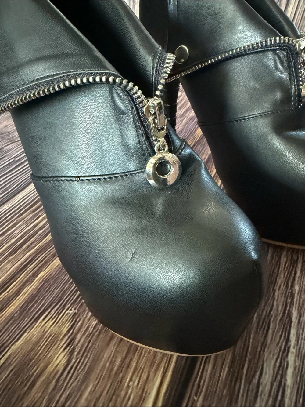 Show Story Platform Ankle Booties With Skeletal Spine Shaped Heel Size 8.5